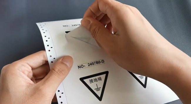 寬幅電力標識打印機就選碩方LCP8160，標記清晰，防水更耐久