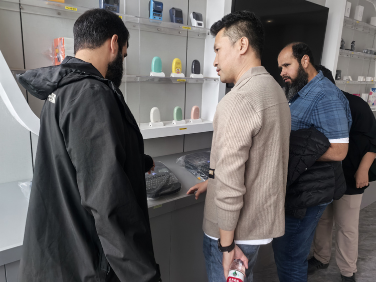 友誼長存！沙特阿拉伯代理商到訪碩方智造基地